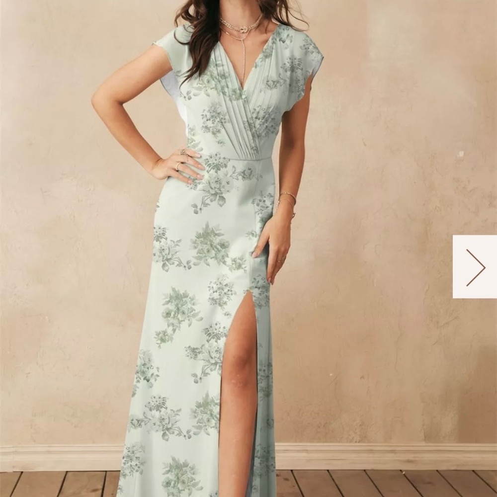 AW bridal Kathy dress size 8 in pistachio green penoy